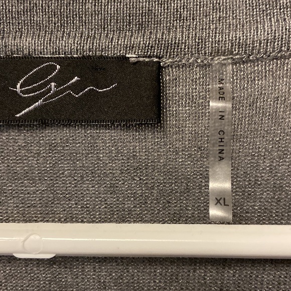 Cardigan - Picture 2 of 3